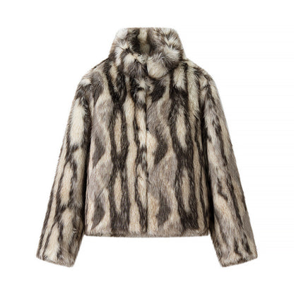 Women's Short Cut Faux Fur Jacket with Contrasting Spot Pattern and Stand Collar Shop Velvia