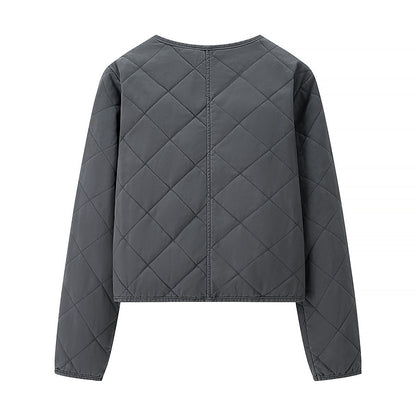 Women’s short quilted jacket with diamond quilting, full zip and integrated pockets Shop Velvia