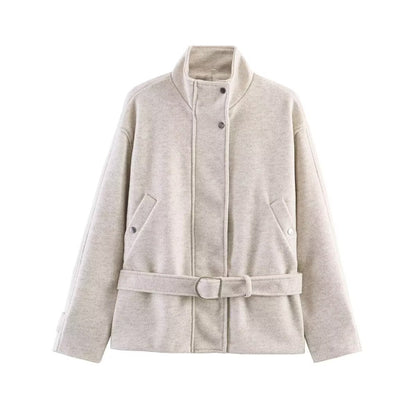 Women's short jacket made of wool blend with waistband, stand-up collar and flap pockets Shop Velvia