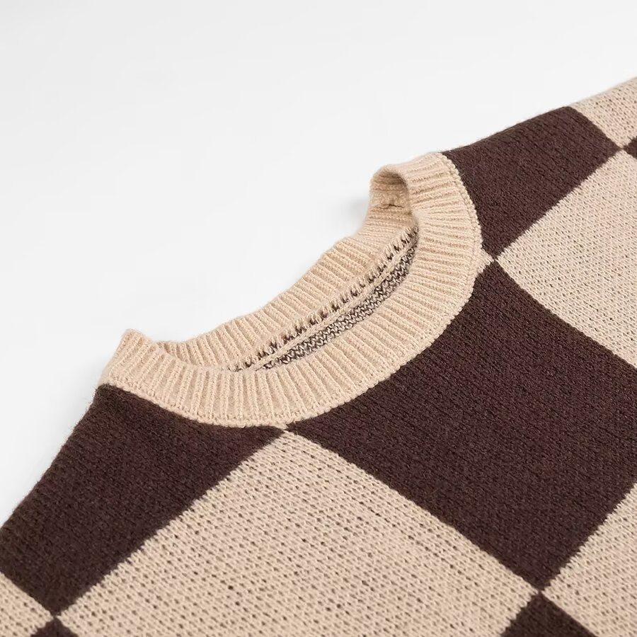 Women's Oversize Knitted Sweater with Distinctive Check Pattern and Ribbed Finishes Shop Velvia