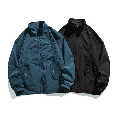 Men's Lightweight Oversized Field Jacket made of technical nylon with stand-up collar, concealed zipper, and flap pockets Shop Velvia