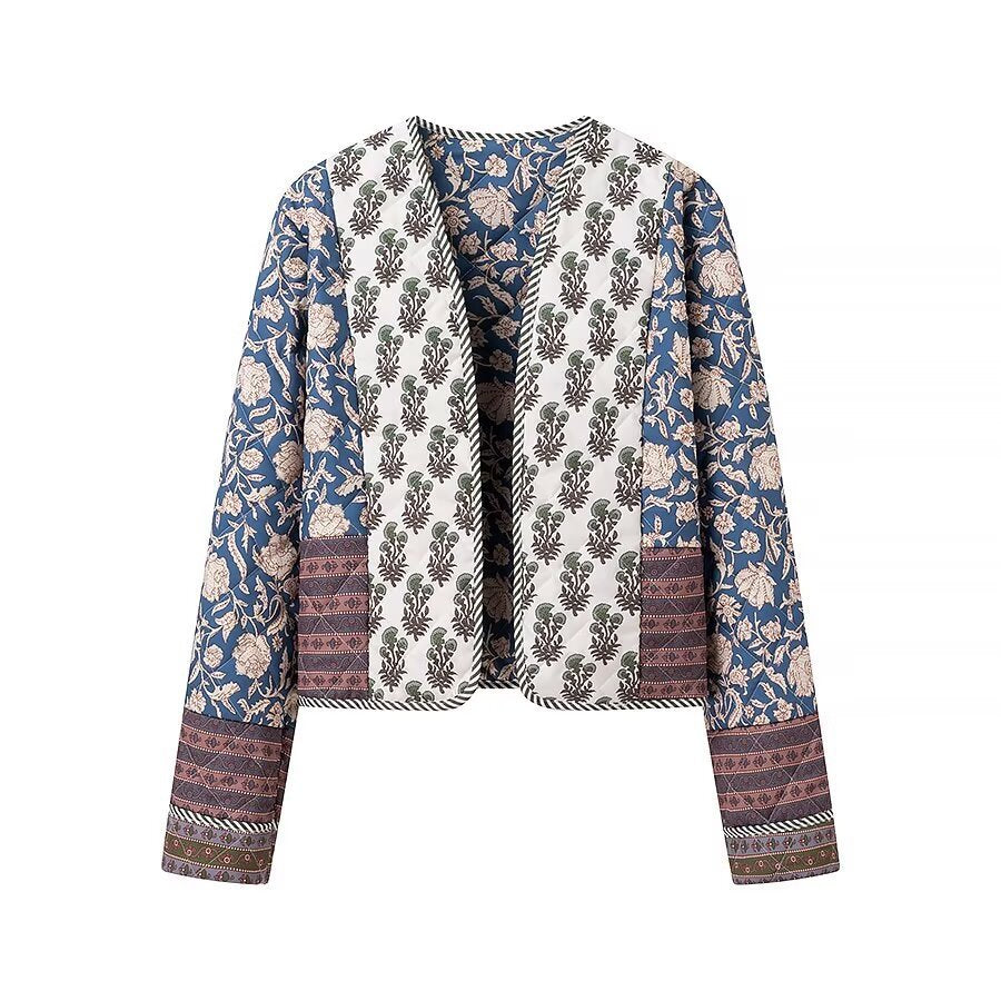 Women’s short jacket in patchwork floral print with open neckline and contrasting trimmings Shop Velvia