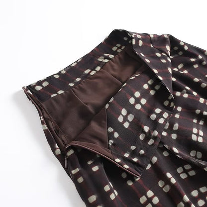 Women's flowing maxi skirt made of chiffon with geometric all-over print and high waist Shop Velvia