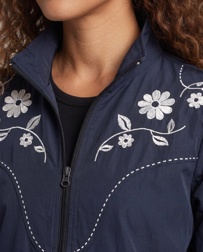 Product 10995799425370 - close_up_detail