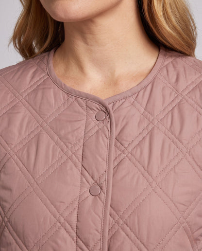 Product 10998317678938 - close_up_detail