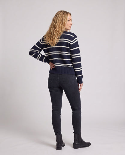 Product 11001260343642 - back_view