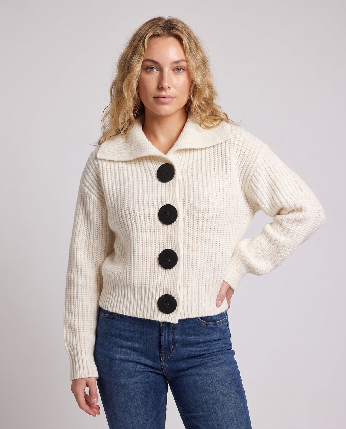 Product 11001260474714 - upper_body
