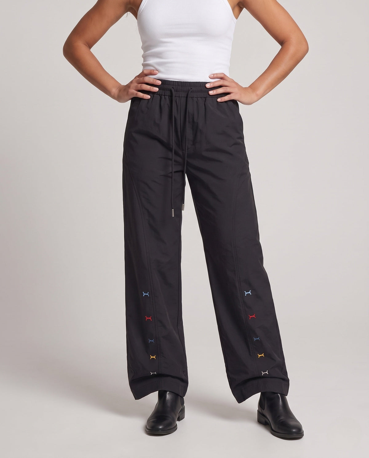 Product 11002321600858 - lower_body