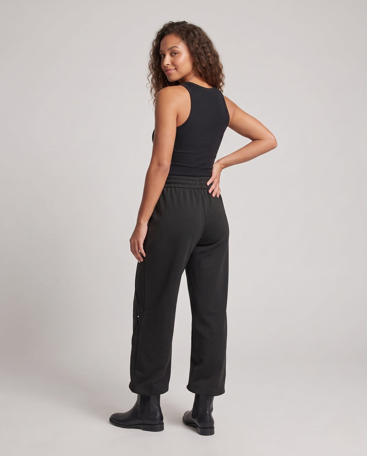 Product 11002325762394 - back_view