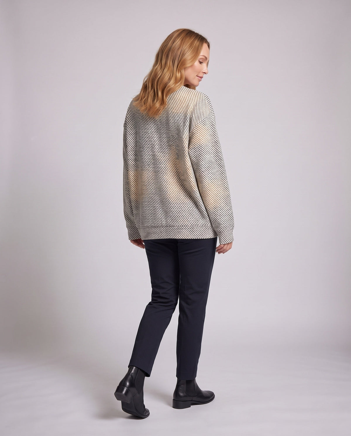 Product 11002331136346 - back_view