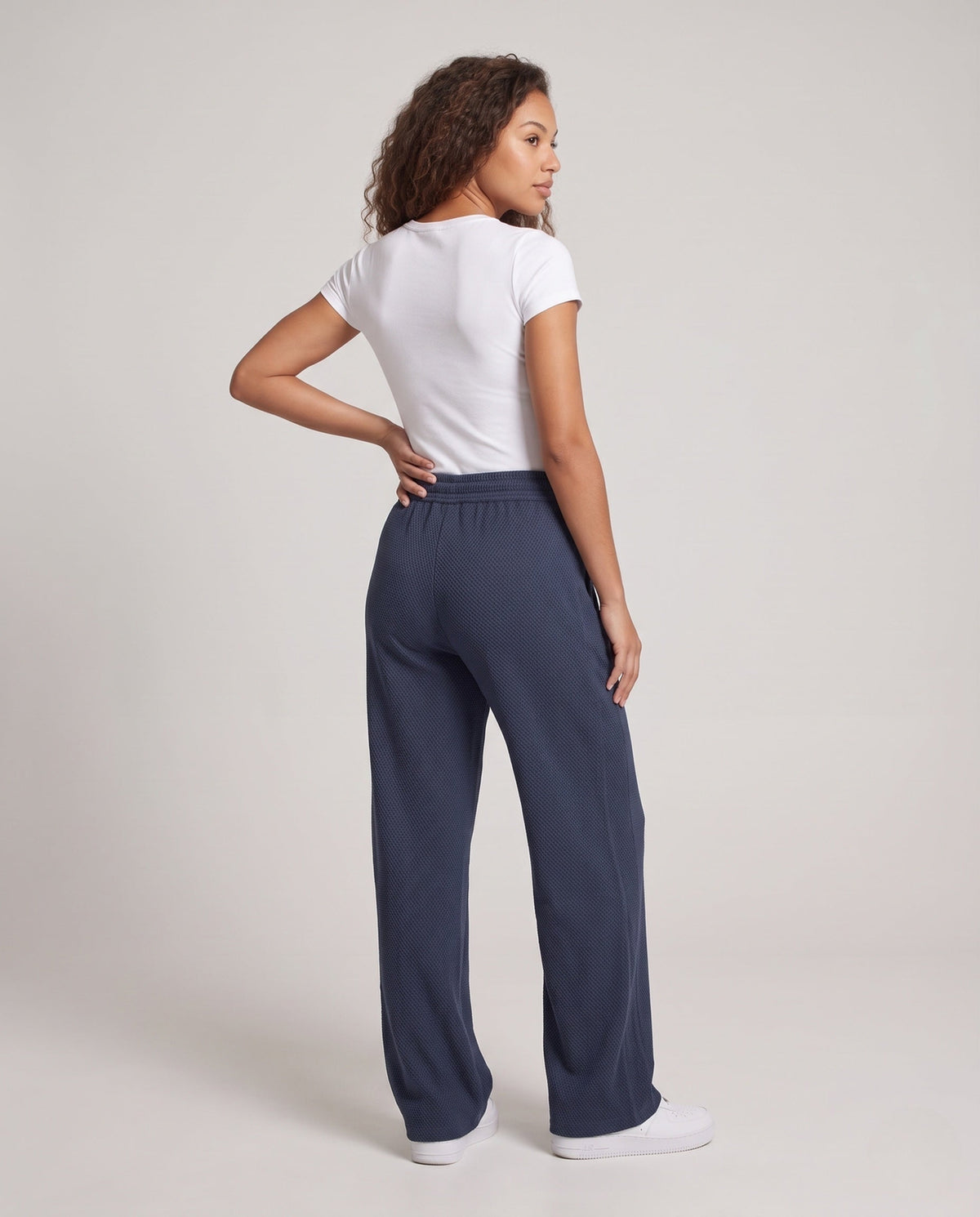 Product 11002331890010 - back_view