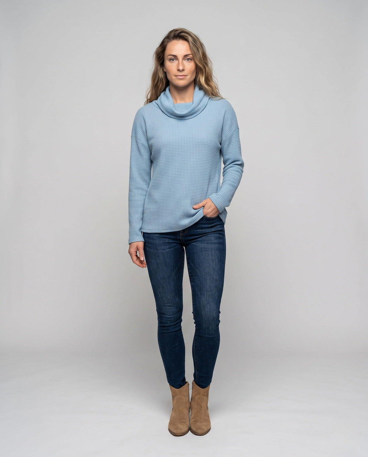 Product 15979768709450 - full_body_front
