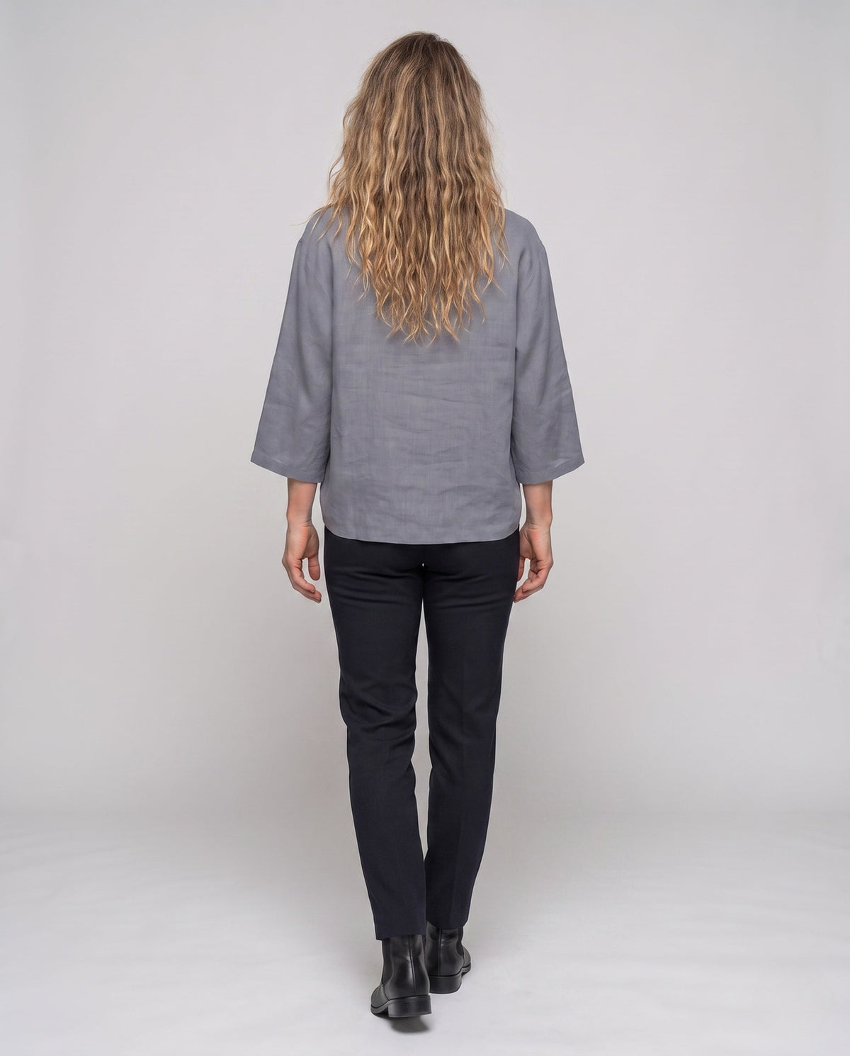 Product 15979768938826 - back_view