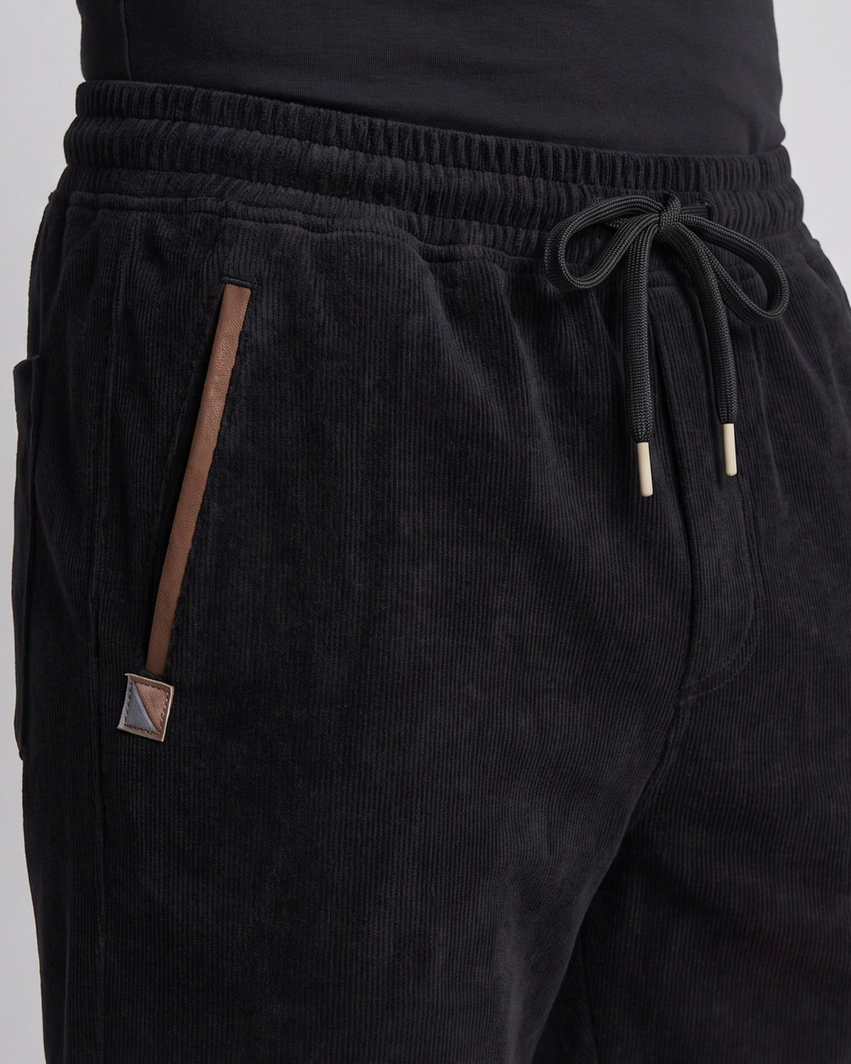 Product 16028649554250 - close_up_detail