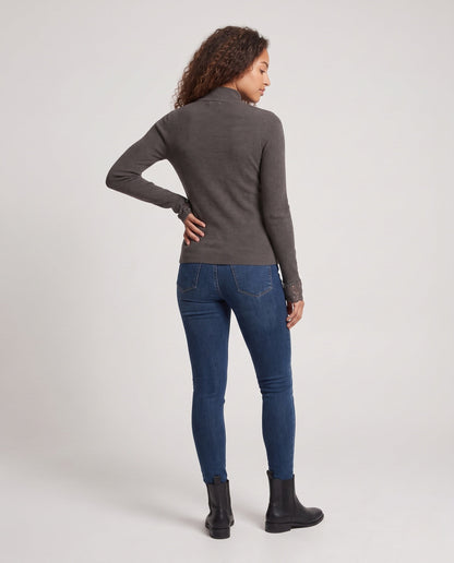 Product 16033026703690 - back_view