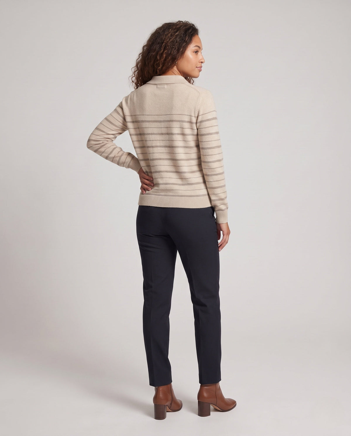Product 16033026965834 - back_view