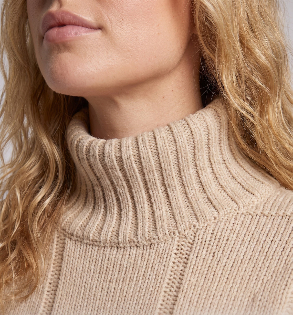 Product 16034480554314 - close_up_detail