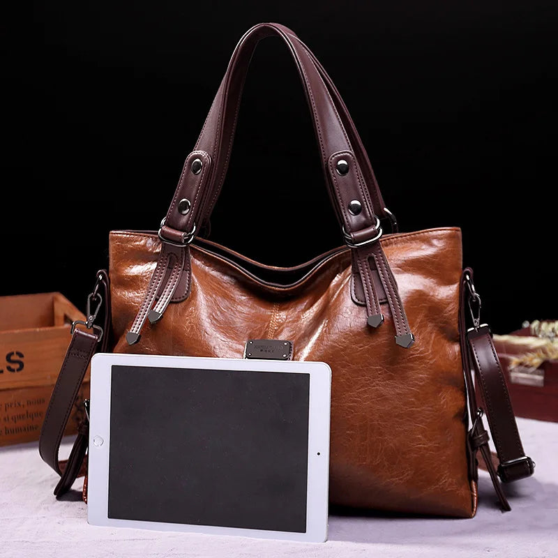 Shop Velvia | Bags made of supple leather with two straps and elegant details