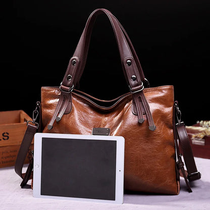Shop Velvia | Bags made of supple leather with two straps and elegant details