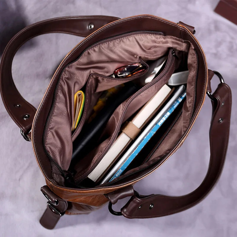 Shop Velvia | Bags made of supple leather with two straps and elegant details