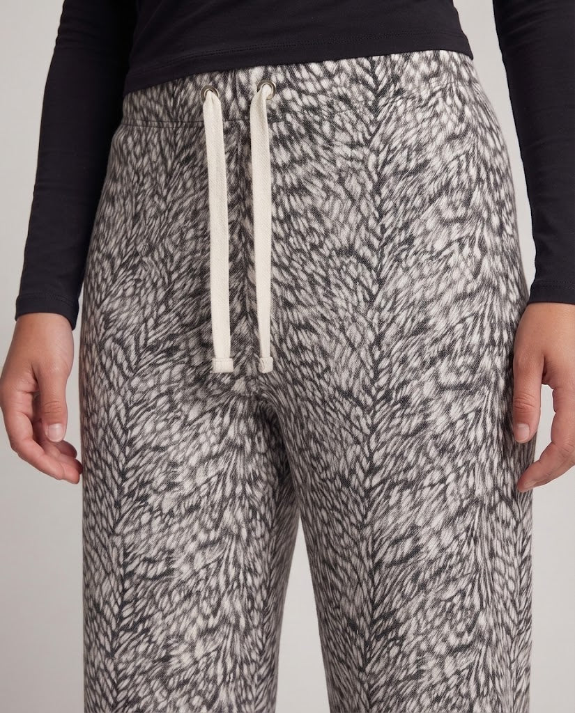 Women's Comfortable and Stylish Harem Pants Shop Velvia