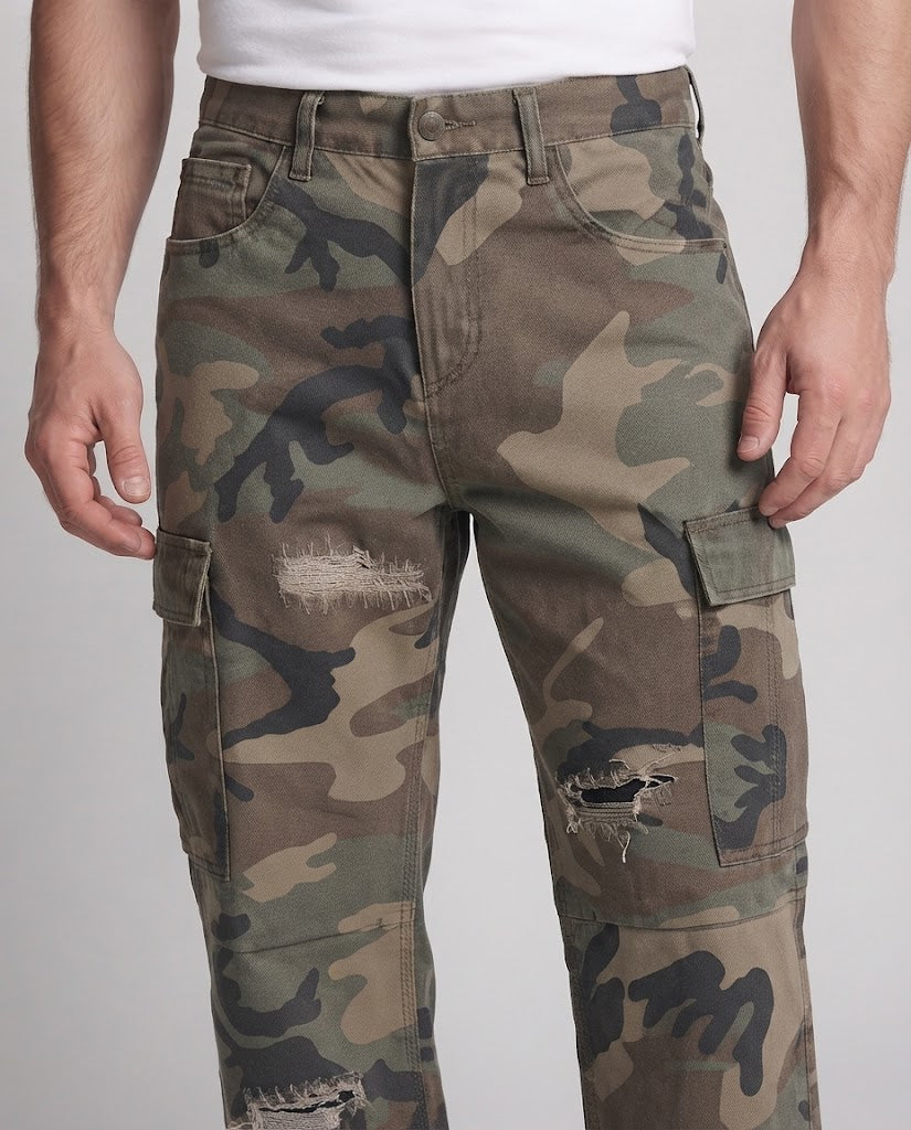 Men's Camouflage Cargo Pants in Baggy Workwear Look with Destroyed Details Shop Velvia