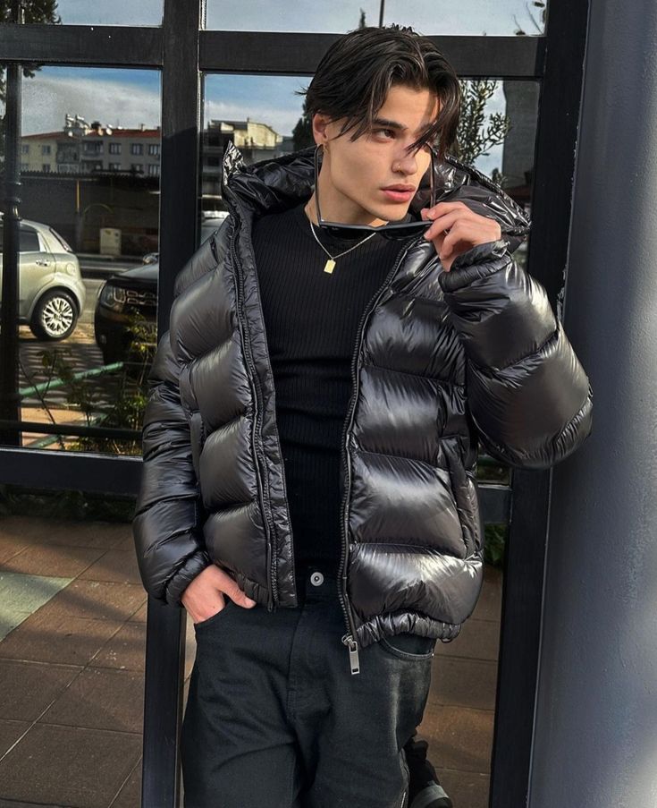 Shop Velvia | Men's Puffer Jacket - With Hood and Full-Length Zipper