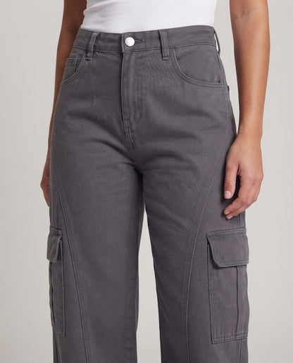 Women Wide Utility Twill Pants in Palazzo Cut with Flap Pockets Shop Velvia