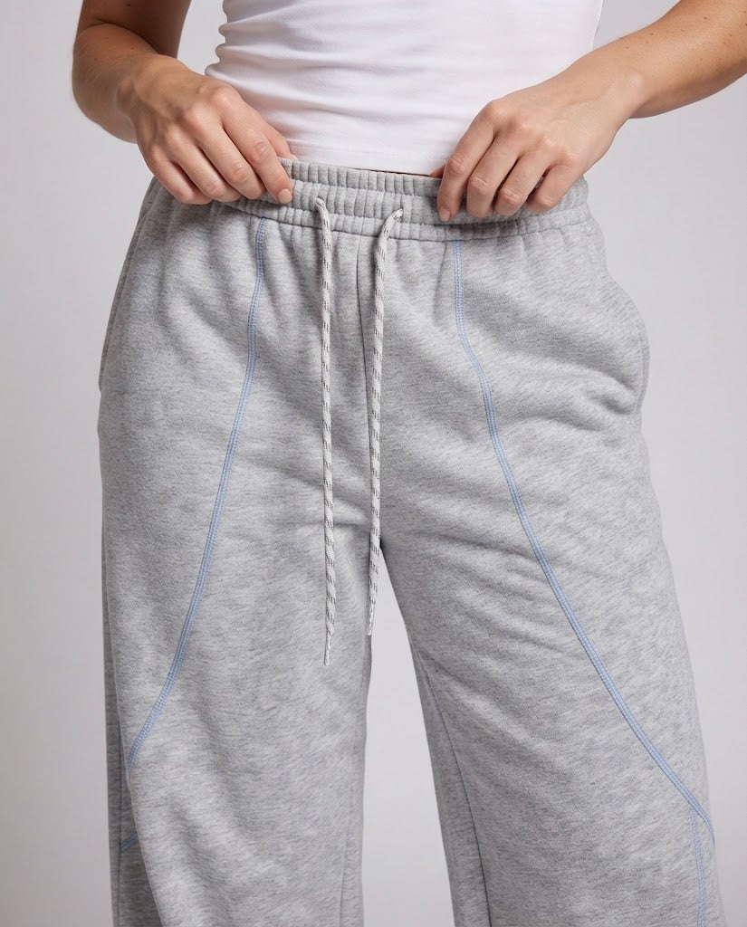 Women's sporty and comfortable training pants Shop Velvia