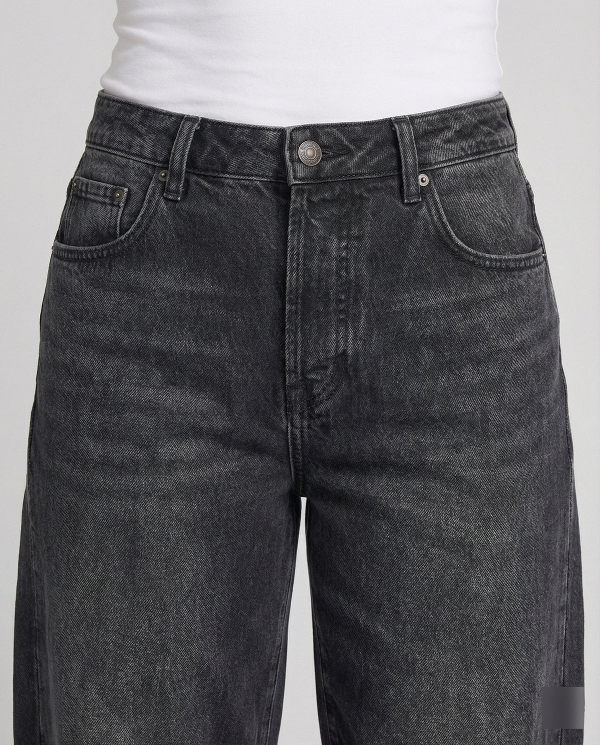 Shop Velvia | Mid Rise Barrel Jeans for Women